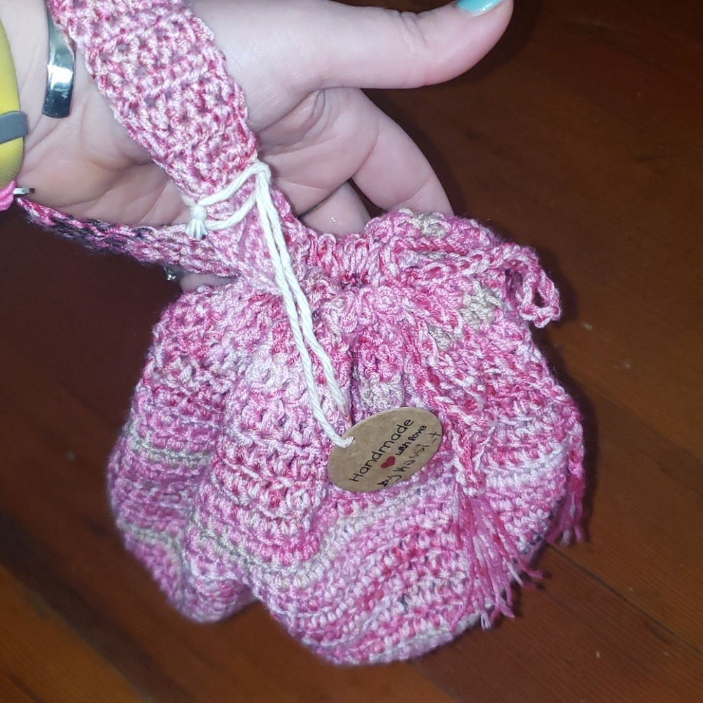 🧶Bamboo Wristlet Pouch